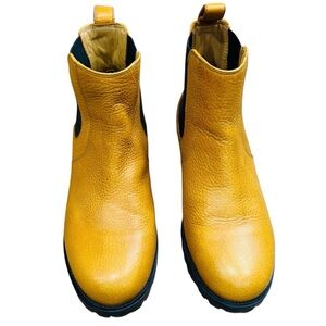 Duluth Trading Co Men's Yellow Leather Boots